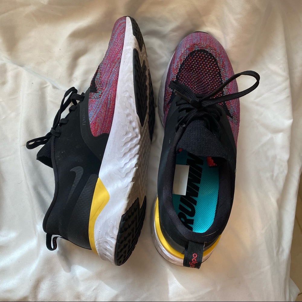 Nike Odyssey React 2 Flyknit Size 10.5 - image 3